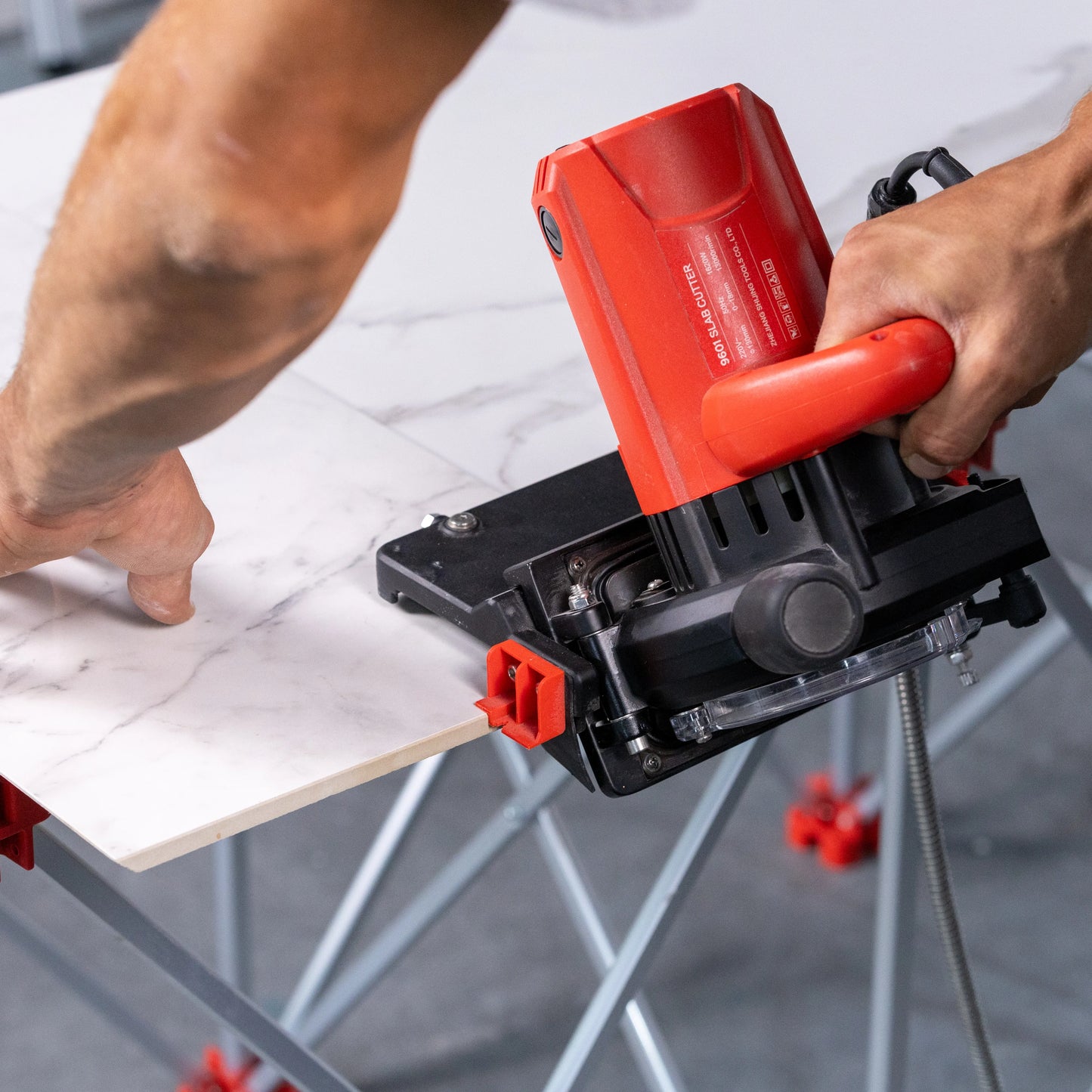 E4002 Električni sekač pločica 1620W – Profesionalna preciznost (1800mm)