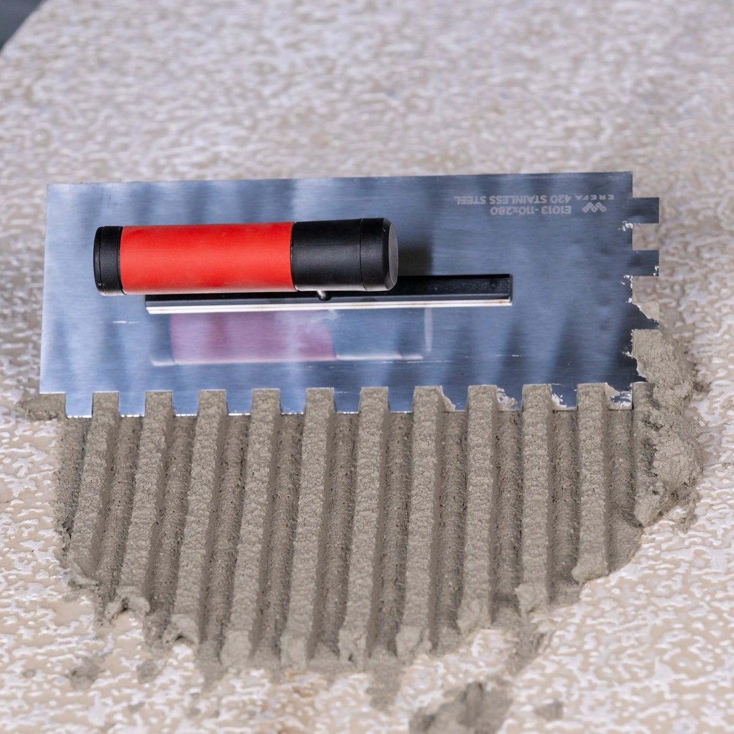 E1012 Inox gleterica sa zubima 10mm (110x280mm)