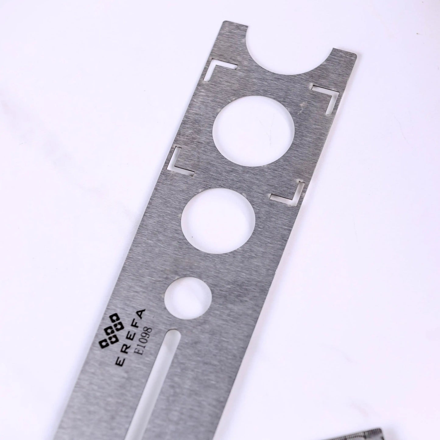 E1098 Verstellbares Fliesenpositionierungsset für präzises Fliesenlegen