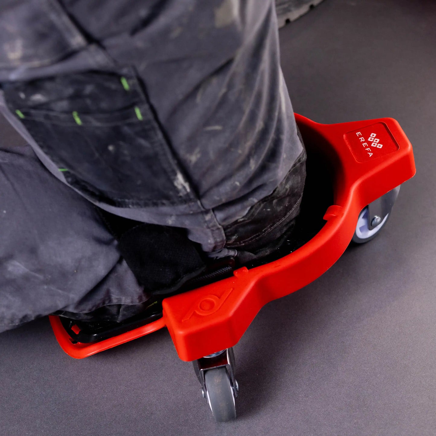 E1024 Tragbarer Silikon-Knieschoner mit strapazierfähiger Polsterung für Bauarbeiter