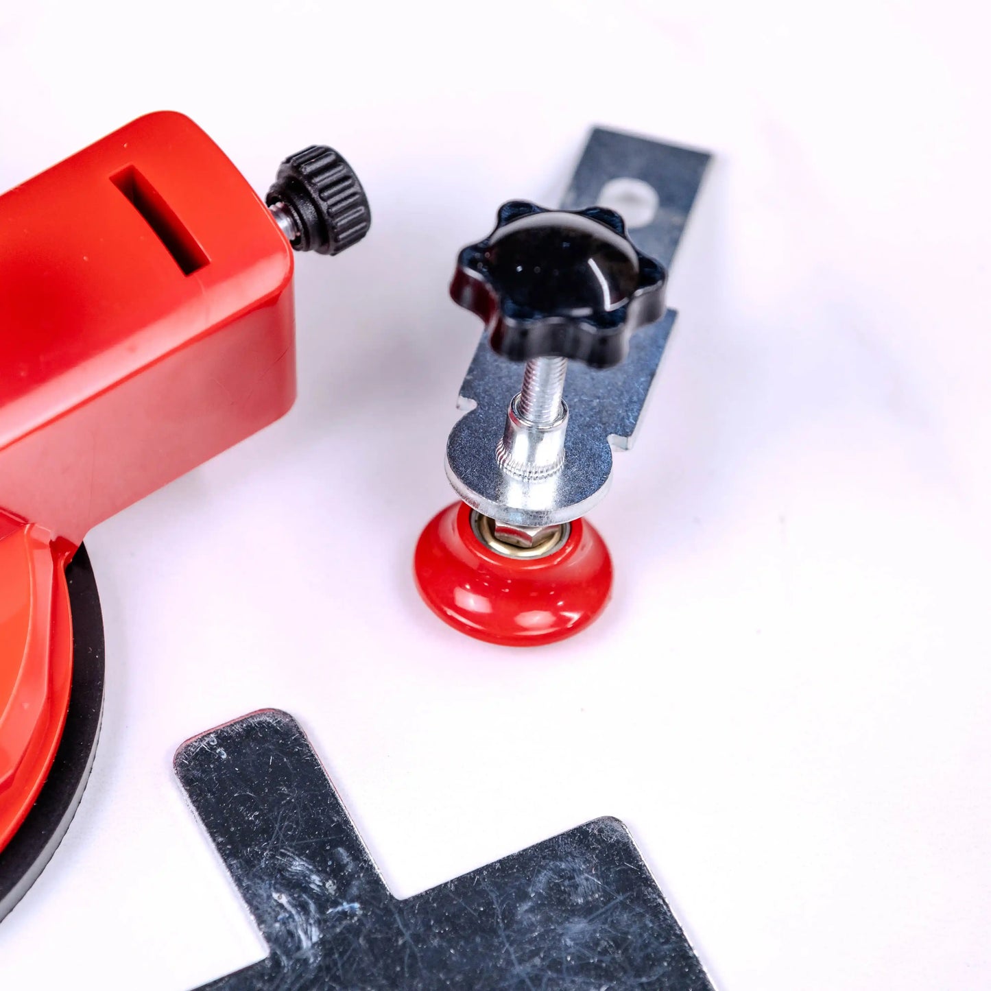 E1026 Saugnapf mit verstellbarem Winkel, ergonomischem Griff und 50 kg Tragkraft