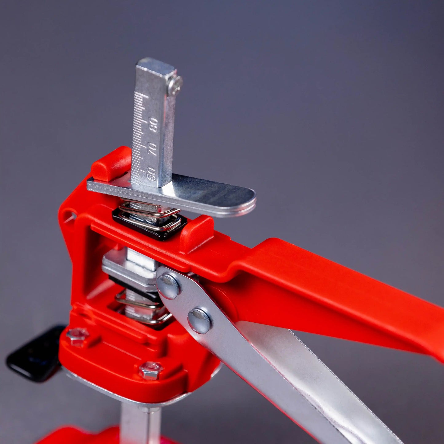 E1022 Nosač pločica sa skalom - nosivost 50kg